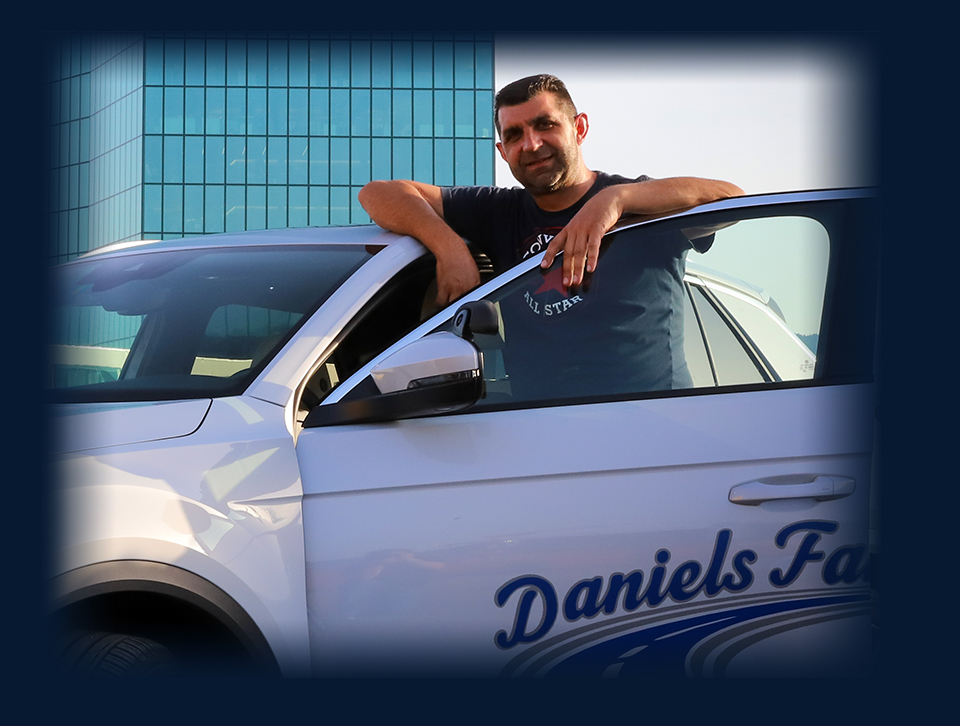 Lehrer-Daniel